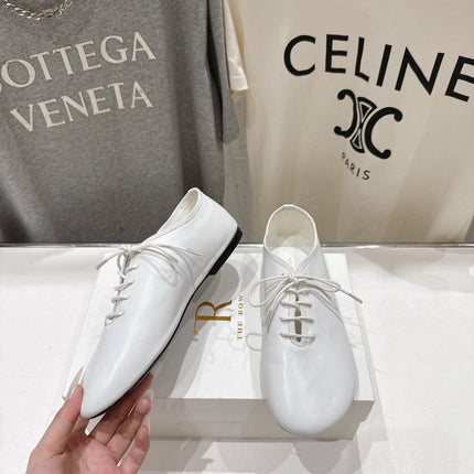 THE ROW 26S MINIMAL LACE-UP SHOES IN WHITE CALFSKIN