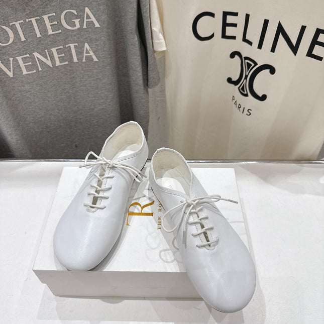 THE ROW 26S MINIMAL LACE-UP SHOES IN WHITE CALFSKIN
