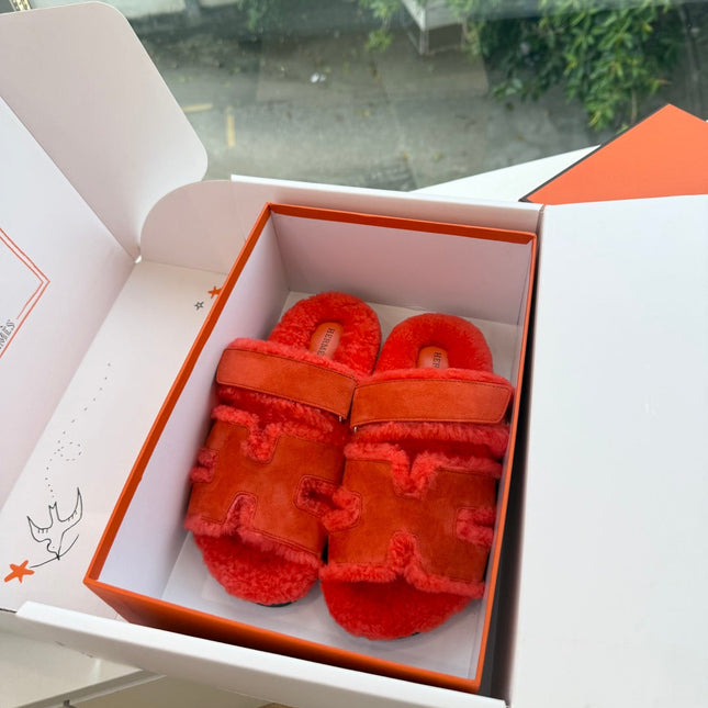 HM 26S SANDAL IN ORANGE RED WOOL AND SUEDE