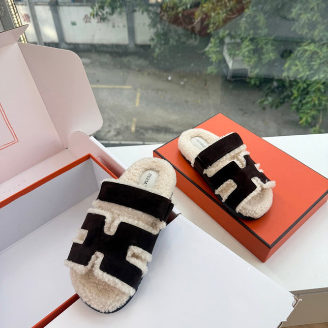HM 26S SANDAL IN BEIGE WOOL AND BLACK SUEDE