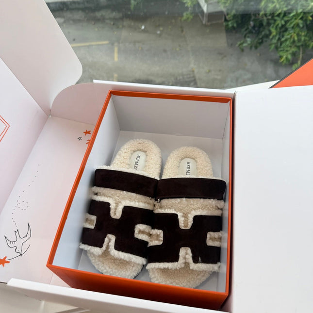 HM 26S SANDAL IN BEIGE WOOL AND BLACK SUEDE