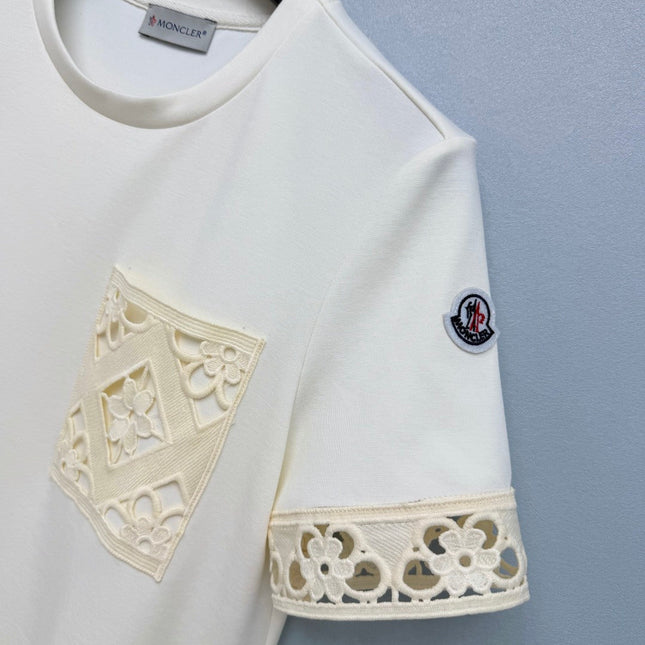 MONCLER 26S LACE-TRIM T-SHIRT DRESS 704