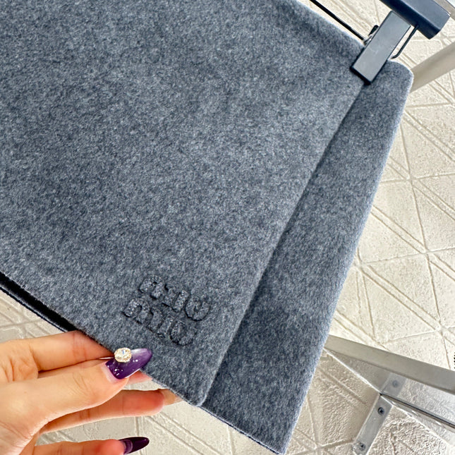 MIUMIU SKIRT STYLE 825