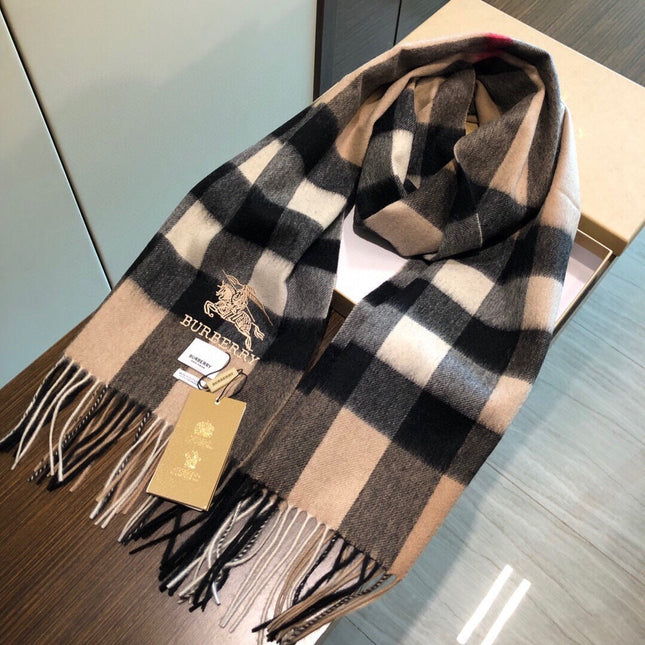 BURBERRY 26S SCARF 180CM IN CASHMERE 156981