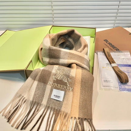 BURBERRY 26S SCARF 180CM IN CASHMERE 175667