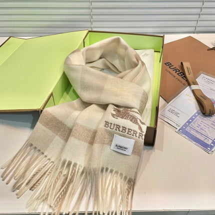 BURBERRY 26S SCARF 180CM IN CASHMERE 175668