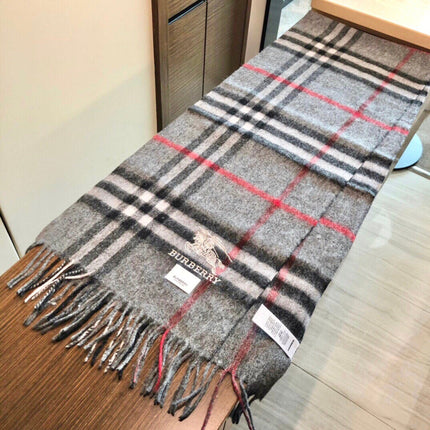 BURBERRY 26S SCARF 180CM IN CASHMERE 175675