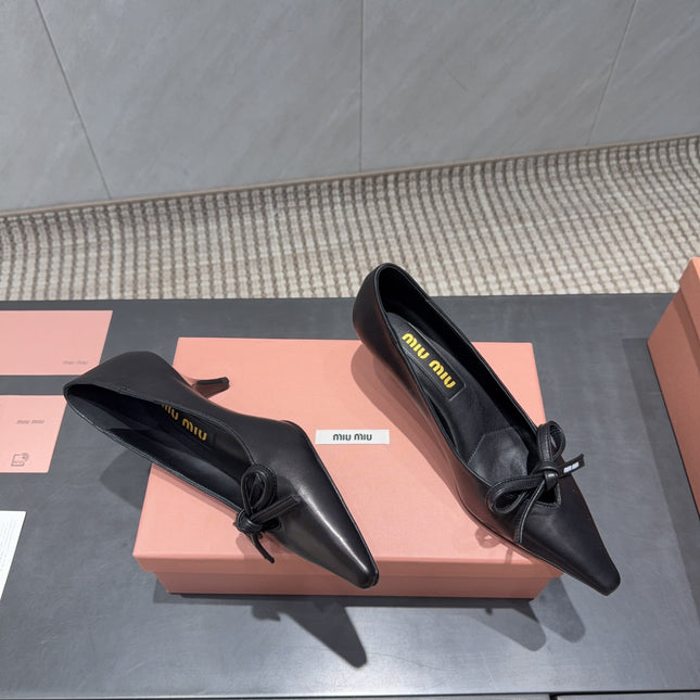 MIUMIU 26S POINTED TOE PUMPS 55MM IN BLACK CALFSKIN WITH BOW