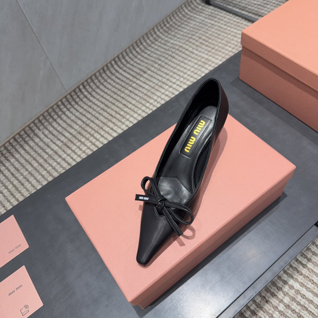MIUMIU 26S POINTED TOE PUMPS 55MM IN BLACK CALFSKIN WITH BOW