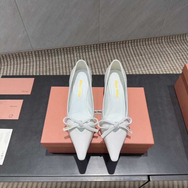 MIUMIU 26S POINTED TOE PUMPS 55MM IN WHITE CALFSKIN WITH BOW