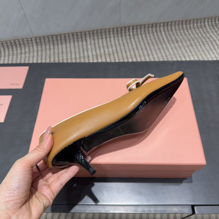 MIUMIU 26S POINTED TOE PUMPS 55MM IN CARAMEL BROWN CALFSKIN WITH BOW