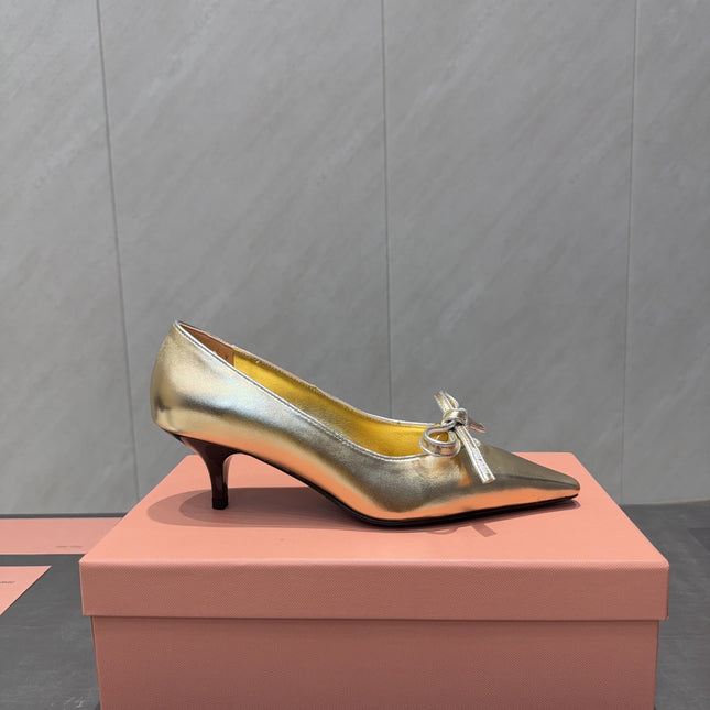 MIUMIU 26S POINTED TOE PUMPS 55MM IN GOLD CALFSKIN WITH BOW
