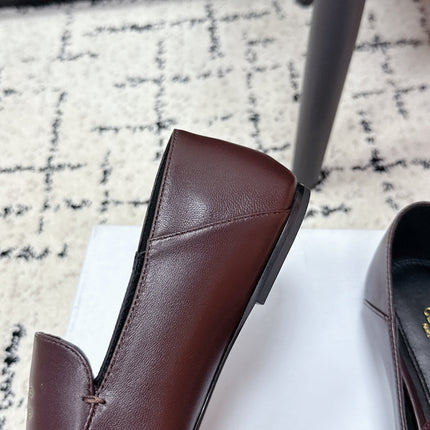 CELINE 26S AURA TRIOMPHE LOAFERS IN BURGUNDY BROWN LAMBSKIN