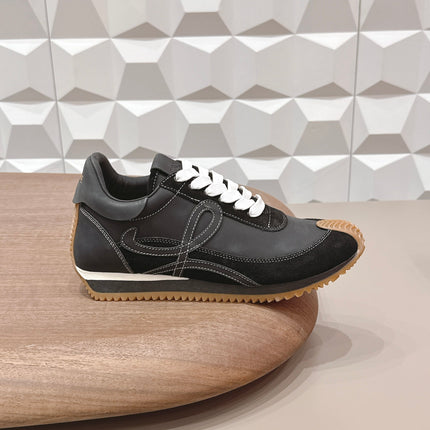 LOEWE 26S FLOW RUNNER SNEAKER IN BLACK CALFSKIN AND SUEDE STYLE 6
