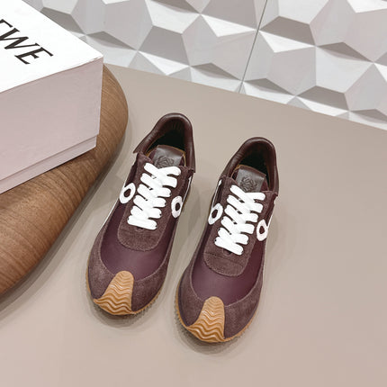 LOEWE 26S FLOW RUNNER SNEAKER IN DARK BROWN AND WHITE SUEDE AND CALFSKIN