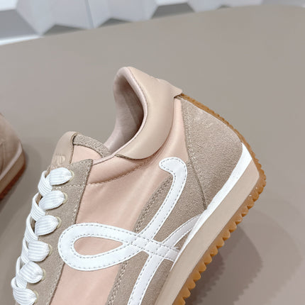 LOEWE 26S FLOW RUNNER SNEAKER IN LIGHT BEIGE SUEDE AND CALFSKIN