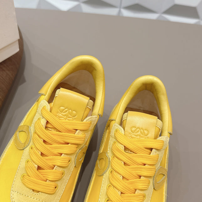 LOEWE 26S FLOW RUNNER SNEAKER IN YELLOW SUEDE AND CALFSKIN