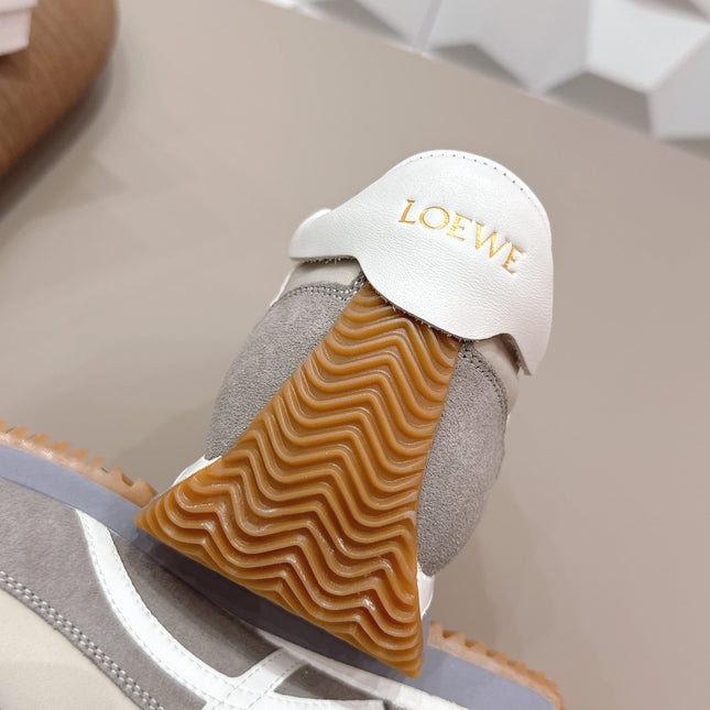 LOEWE 26S FLOW RUNNER SNEAKER IN DARK GRAY SUEDE AND WHITE CALFSKIN