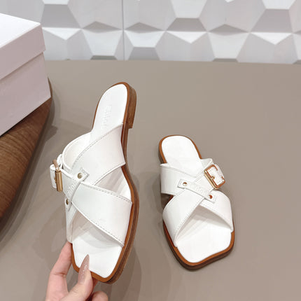 CHLOÉ 26S SANDALS IN WHITE CALFSKIN