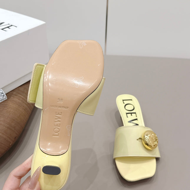 LOEWE 26S SQUARE TOE SANDALS 45MM IN LIGHT YELLOW CALFSKIN GOLD HARDWARE