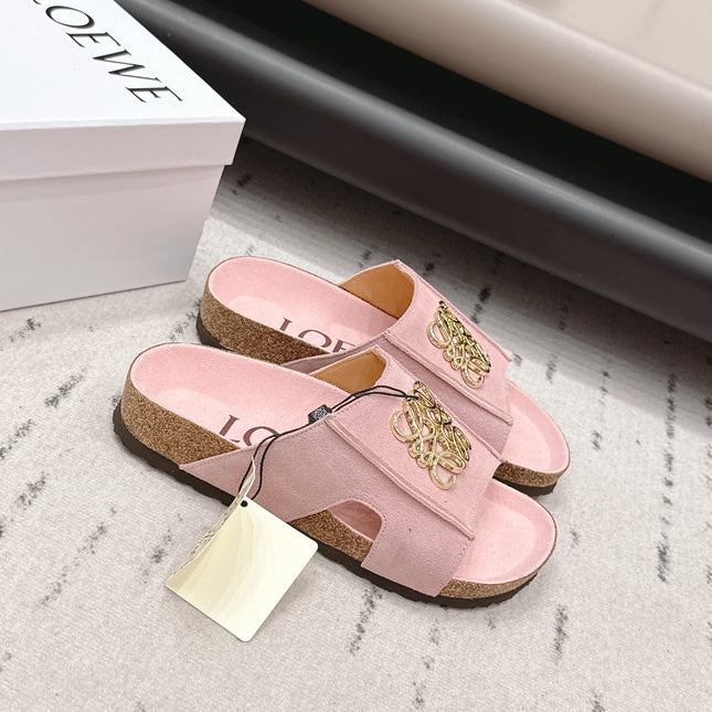 LOEWE 26S FLAT SANDALS IN PINK LOGO GOLD HARDWARE