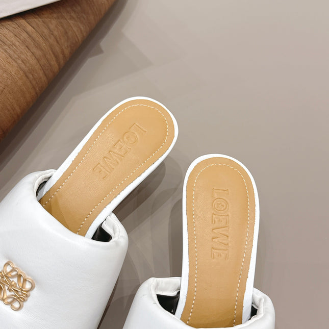 LOEWE 26S MULE HEELS 45MM IN WHITE LAMBSKIN GOLD HARDWARE