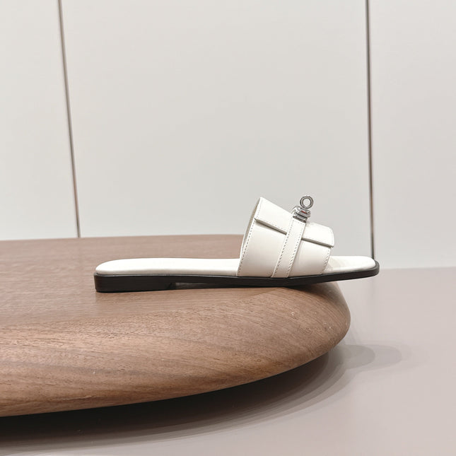 HM 26S GIULIA SANDAL IN IVORY WHITE CALFSKIN SILVER HARDWARE