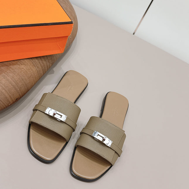 HM 26S GIULIA SANDAL IN OLIVE BROWN EPSOM CALFSKIN SILVER HARDWARE