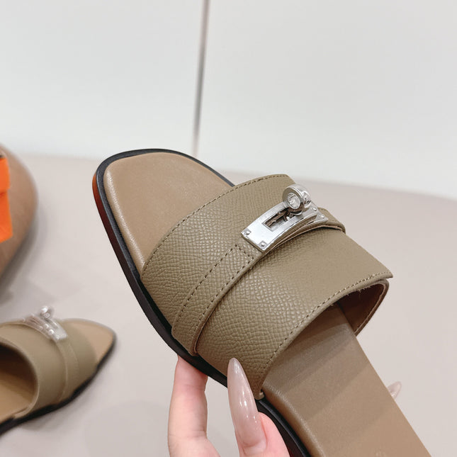 HM 26S GIULIA SANDAL IN OLIVE BROWN EPSOM CALFSKIN SILVER HARDWARE