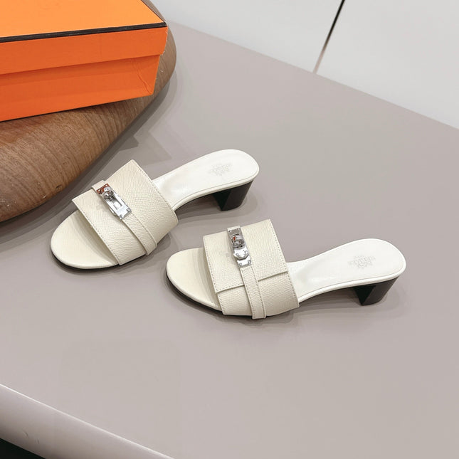 HM 26S KELLY HEEL SANDAL 50MM IN IVORY WHITE EPSOM CALFSKIN SILVER HARDWARE