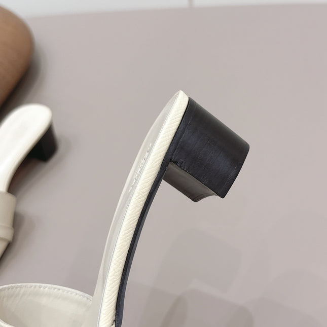 HM 26S KELLY HEEL SANDAL 50MM IN IVORY WHITE EPSOM CALFSKIN SILVER HARDWARE