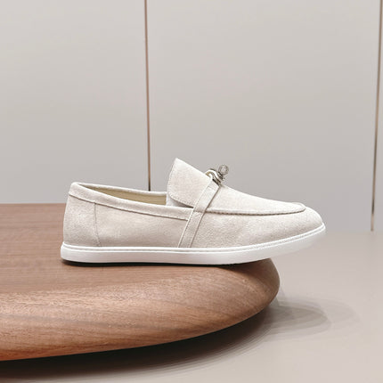 HM 26S KELLY PARIS LOAFERS IN CREAM WHITE SUEDE SILVER HARDWARE