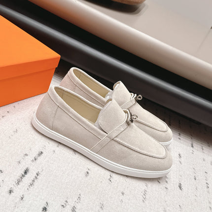 HM 26S KELLY PARIS LOAFERS IN CREAM WHITE SUEDE SILVER HARDWARE