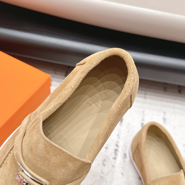 HM 26S KELLY PARIS LOAFERS IN LIGHT BROWN SUEDE SILVER HARDWARE