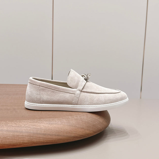 HM 26S KELLY PARIS LOAFERS IN LIGHT GREY SUEDE SILVER HARDWARE