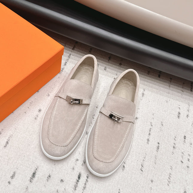 HM 26S KELLY PARIS LOAFERS IN LIGHT GREY SUEDE SILVER HARDWARE