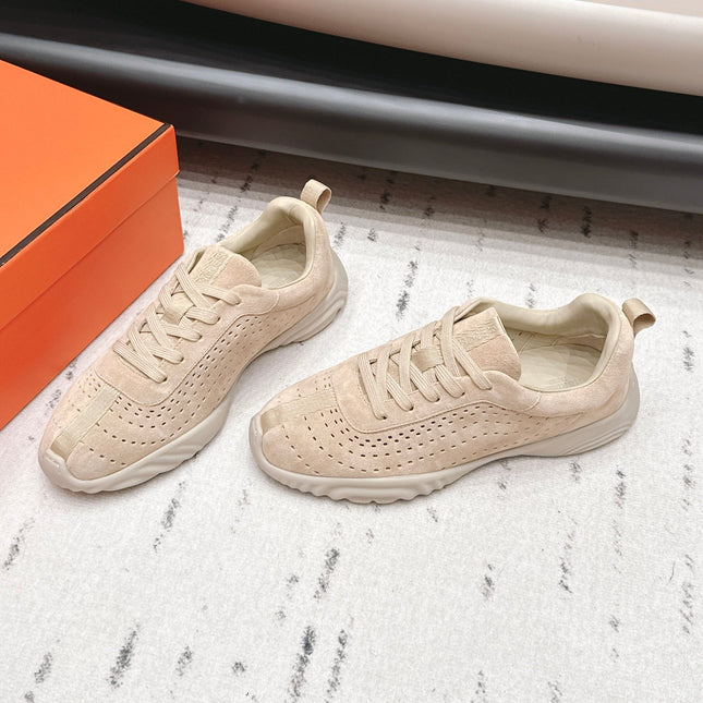HM 26S TRAIL SNEAKERS IN BEIGE PERFORATED SUEDE