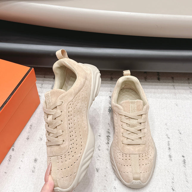 HM 26S TRAIL SNEAKERS IN BEIGE PERFORATED SUEDE
