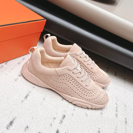 HM 26S TRAIL SNEAKERS IN LIGHT PINK PERFORATED SUEDE