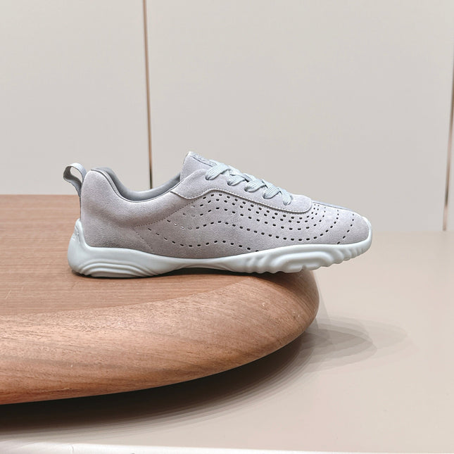 HM 26S TRAIL SNEAKERS IN LIGHT GREY PERFORATED SUEDE