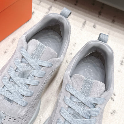 HM 26S TRAIL SNEAKERS IN LIGHT GREY PERFORATED SUEDE
