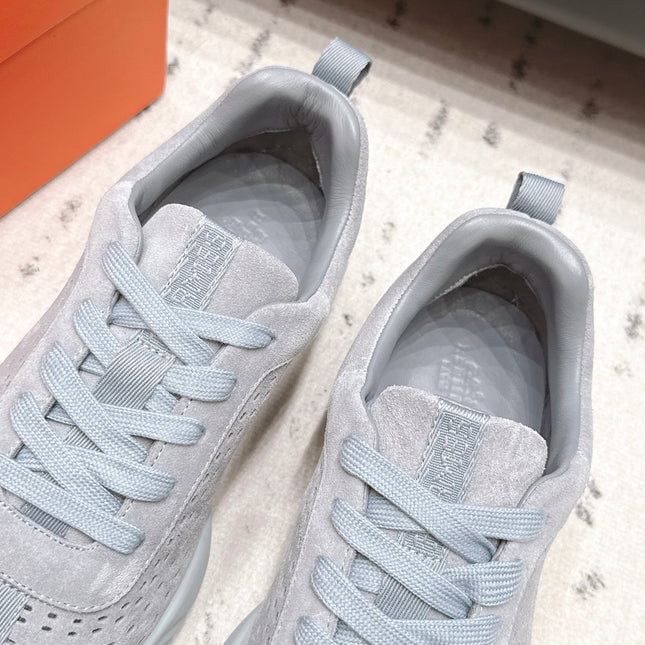 HM 26S TRAIL SNEAKERS IN LIGHT GREY PERFORATED SUEDE