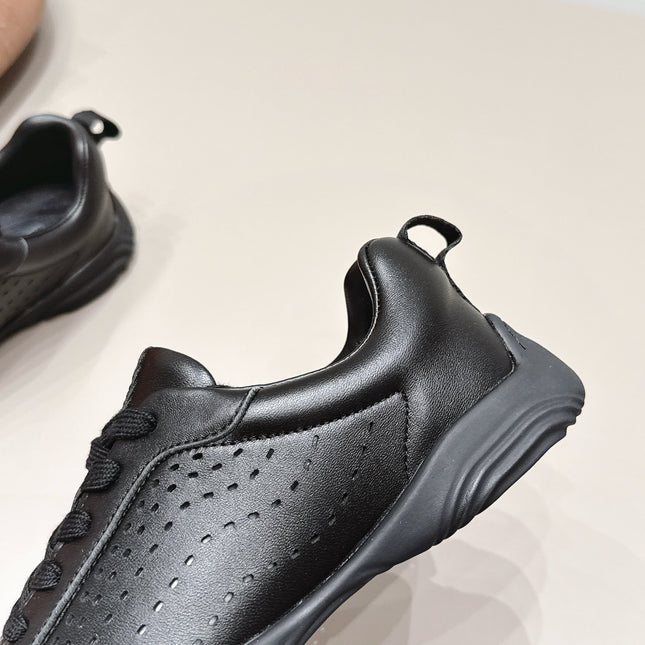 HM 26S TRAIL SNEAKERS IN BLACK PERFORATED CALFSKIN