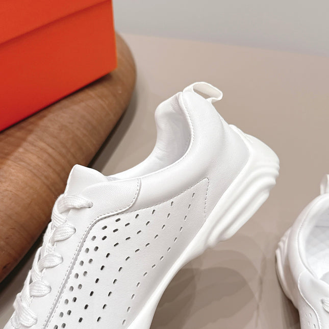 HM 26S TRAIL SNEAKERS IN WHITE PERFORATED CALFSKIN