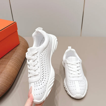 HM 26S TRAIL SNEAKERS IN WHITE PERFORATED CALFSKIN