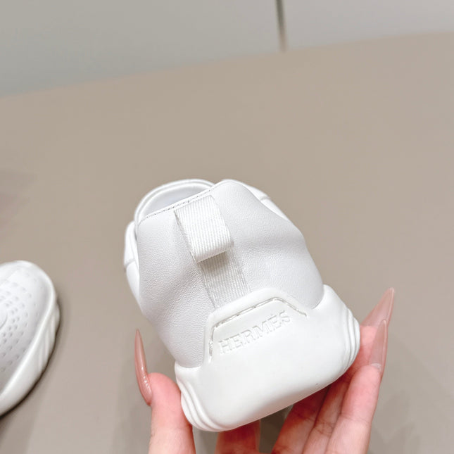 HM 26S TRAIL SNEAKERS IN WHITE PERFORATED CALFSKIN