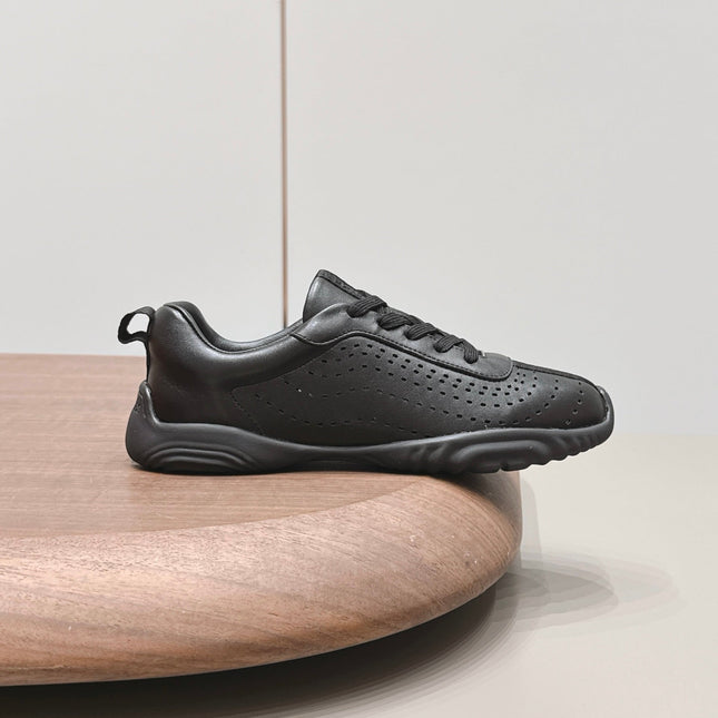 HM 26S TRAIL SNEAKERS IN BLACK PERFORATED CALFSKIN