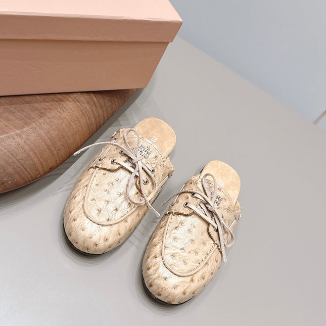 MIUMIU 26S LOAFER MULES IN BEIGE CALFSKIN