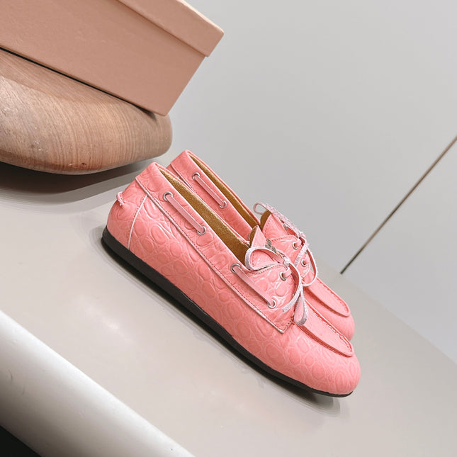 MIUMIU 26S BOAT SHOES IN PINK EMBOSSED CALFSKIN