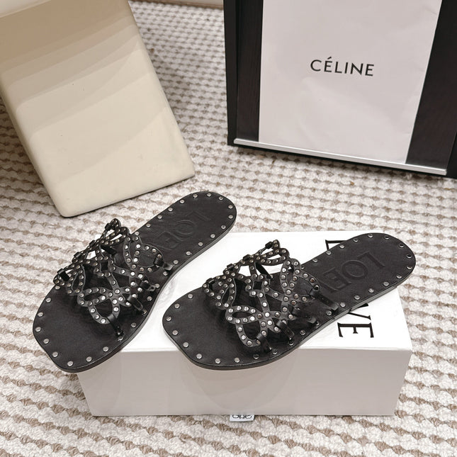 LOEWE 26S PETAL ANAGRAM SLIDE IN BLACK CALFSKIN WITH STUDS
